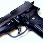 Polisen skyldig till grovt vapenbrott