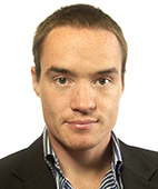 Kent Ekeroth (SD) vapenmotionär
